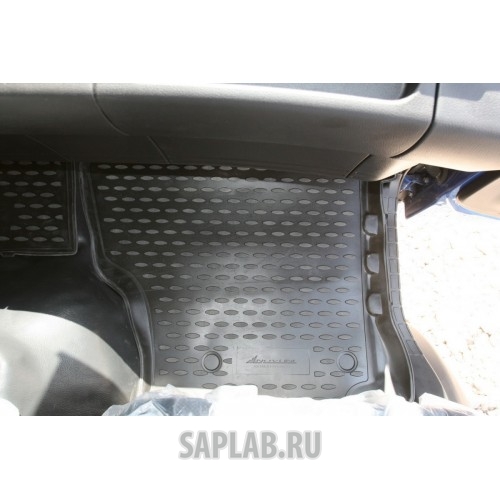 Купить Element NLC8402210KH Коврики в салон HINO 500, 2010-> 3 шт. (полиуретан)