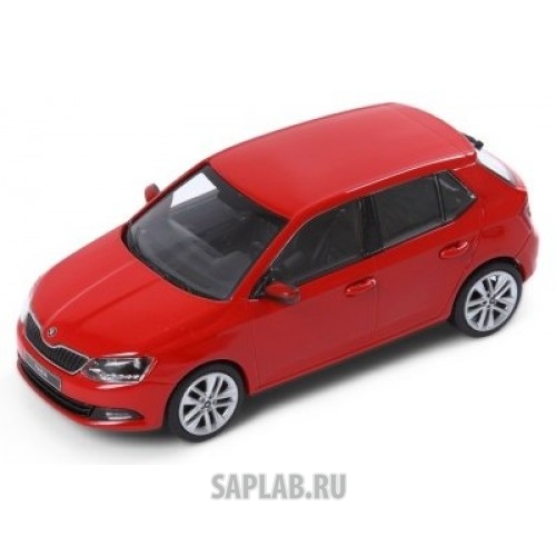 Купить Skoda 6V6099300F3K Модель автомобиля Skoda Fabia, Corrida Red, 1:43 scale