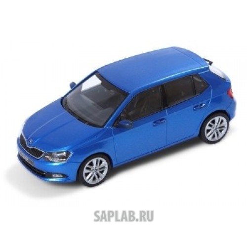 Купить Skoda 6V6099300F5W Модель автомобиля Skoda Fabia, Race Blue, 1:43 scale, артикул 6V6099300F5W