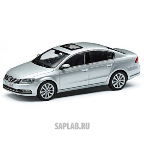 Купить Volkswagen 3AE099300A7W Модель автомобиля Volkswagen Passat Saloon, Scale 1:43, Silver, артикул 3AE099300A7W