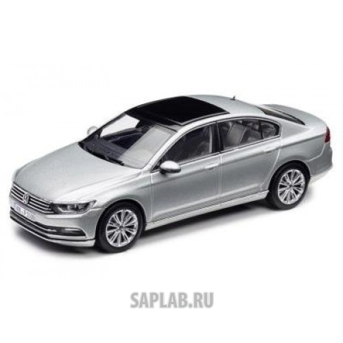 Купить Volkswagen 3G5099300ENN Модель автомобиля Volkswagen Passat Saloon, Scale 1:43, Tungsten Silver Metallic, артикул 3G5099300ENN